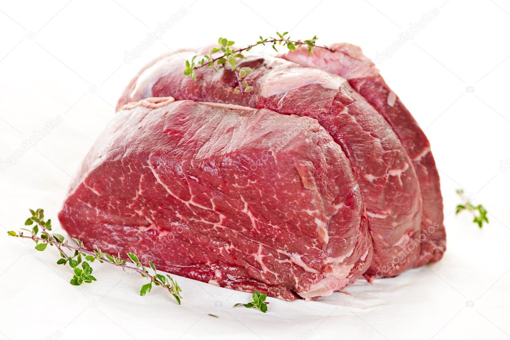 Raw beef roast