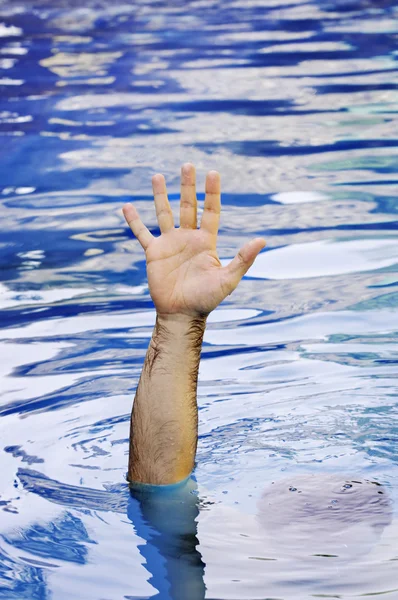 Mano del hombre ahogado —  Fotos de Stock