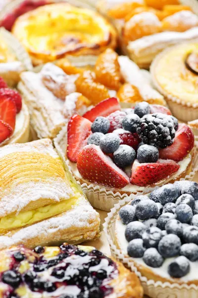 Assorted tarts and pastries — Stock Photo, Image