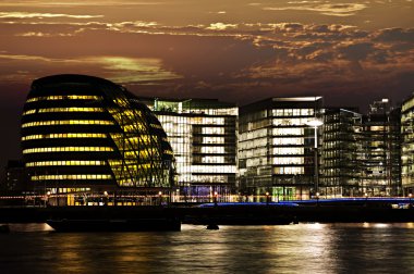 London city hall at night clipart