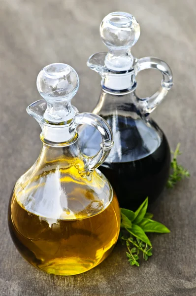 Oil and vinegar — Stock Photo, Image