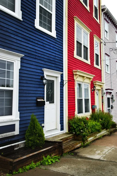 Maisons colorées à St. John's — Photo