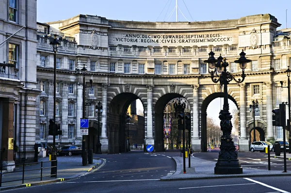 Admiralty arch i westminster london — Stockfoto