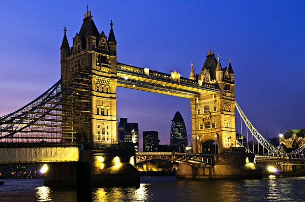 Tower bridge in London at night