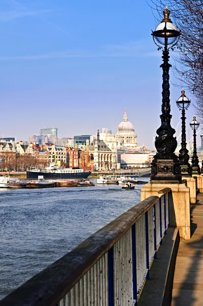 London view from South Bank — Stock Photo, Image