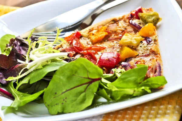 Vegetarian Meal Vegetable Pizza Green Salad — Stock Photo, Image