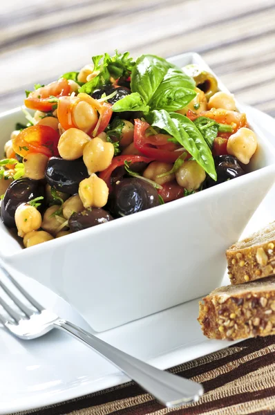 Vegetarische Maaltijd Van Kikkererwten Garbanzo Bonen Salade — Stockfoto