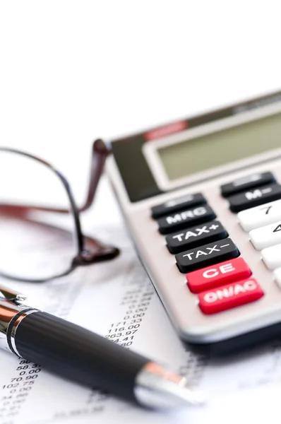 Cálculo Números Para Declaração Imposto Renda Com Óculos Caneta Calculadora — Fotografia de Stock