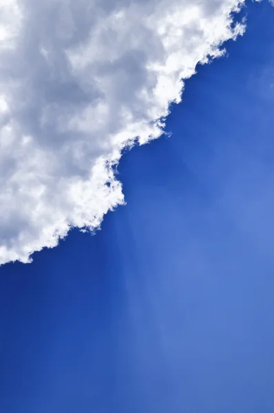 Blue Sky Sunrays Shining Clouds — Stock Photo, Image