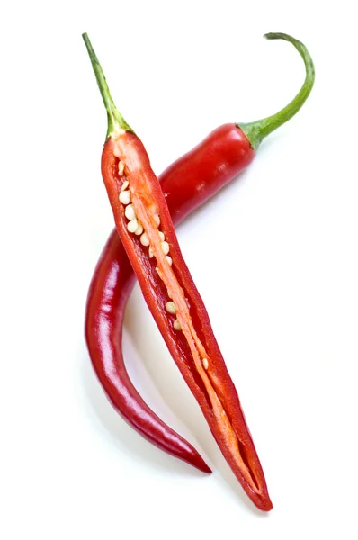 Κόκκινες Καυτερές Πιπεριές Τσίλι Απομονωμένες Λευκό Φόντο — Φωτογραφία Αρχείου