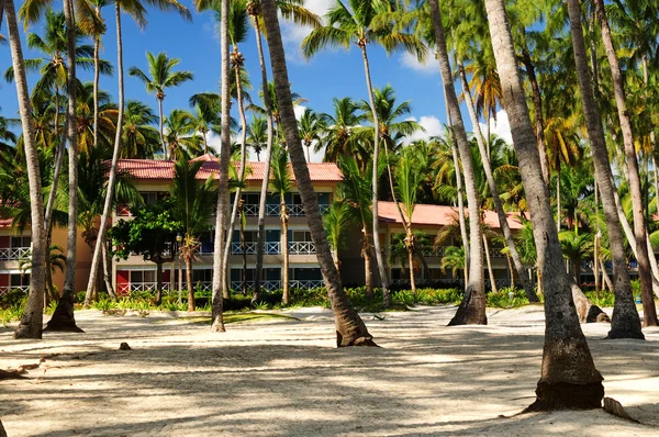 Готель на тропічному курорті — стокове фото