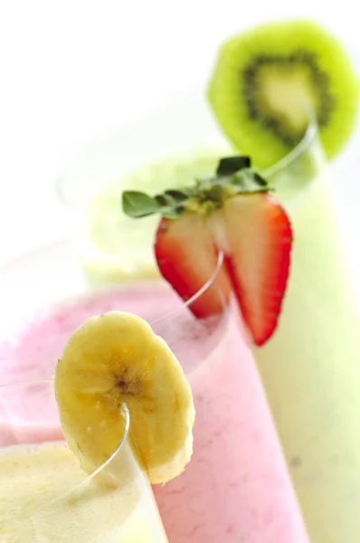 Διάφορα smoothies φρούτων — Φωτογραφία Αρχείου