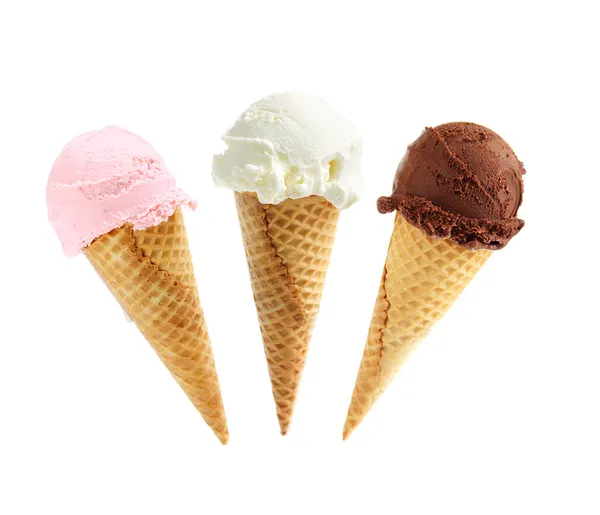 Verschiedene Eissorten Zuckertüten Isoliert Auf Weißem Hintergrund — Stockfoto