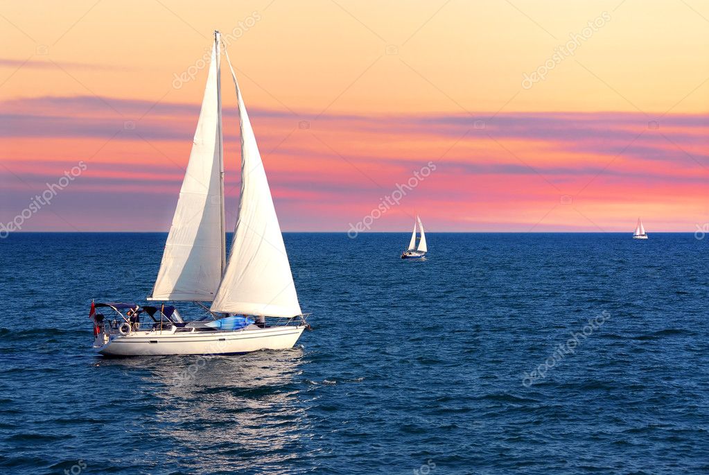 Sailboat Sailing Sunset Calm Evening — Stock Photo © elenathewise #4635328