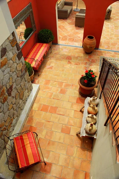 Courtyard of a villa — Stock Photo, Image