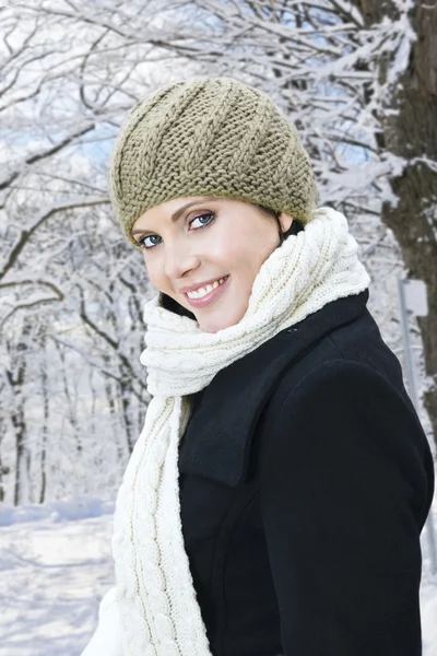 Portrait Young Happy Woman Outdoors Winter — Stock Photo, Image