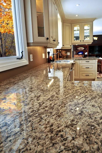 Interior Cozinha Luxo Moderno Com Bancada Granito — Fotografia de Stock