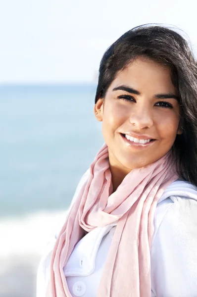 Portrait Beautiful Smiling Native American Girl — Stock Photo, Image