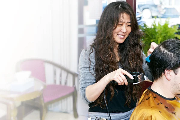 Happy Hairdresser Cutting Hair Her Salon Copy Space — Stock Photo, Image