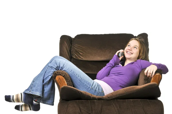 Bir telefonla konuşan genç kız — Stok fotoğraf