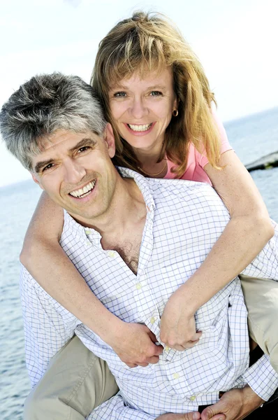Ältere Romantische Paar Baby Boomer Genießen Freien — Stockfoto