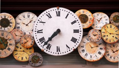 Antique clocks clipart