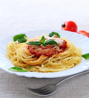 Plate of pasta clipart