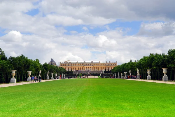 ベルサイユ庭園と宮殿 — ストック写真