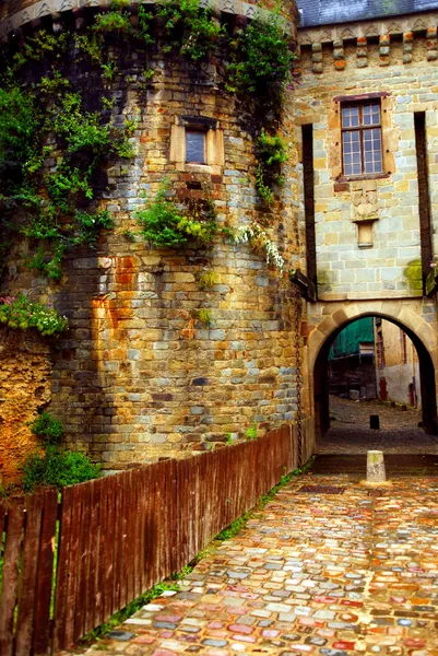 Μεσαιωνικό Πέτρινο Τείχος Και Πύργο Στη Rennes Γαλλία — Φωτογραφία Αρχείου