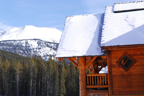 Log mountain cabin — Stock Photo, Image