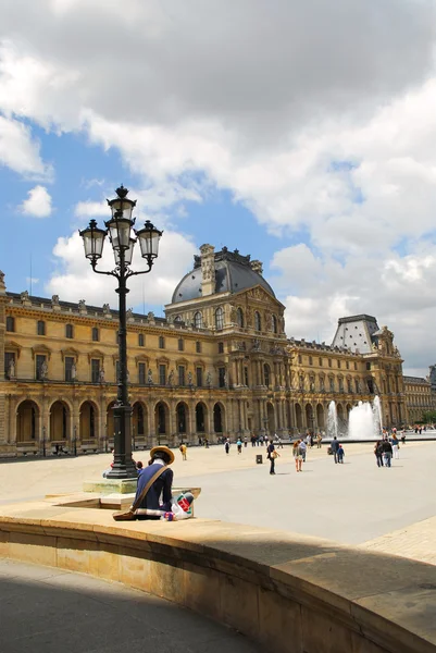 Louvre-ban — Stock Fotó