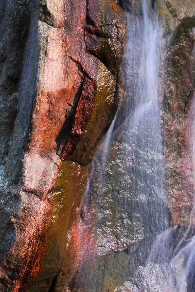 Fels und Wasser — Stockfoto