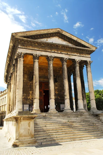 Romeinse Tempel Maison Carree Stad Van Nimes Zuid Frankrijk — Stockfoto