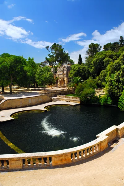 Park Jardin Fontaine Stad Van Nimes Zuid Frankrijk — Stockfoto