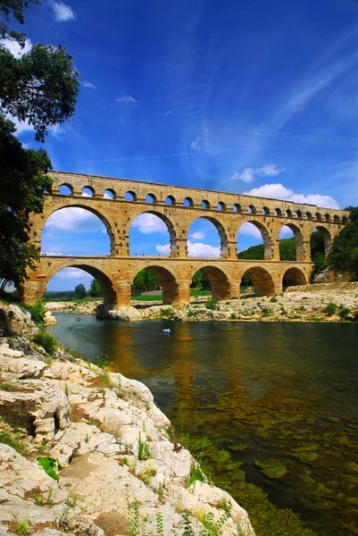 Мост Гар Является Частью Римского Акведука Юге Франции Недалеко Города — стоковое фото
