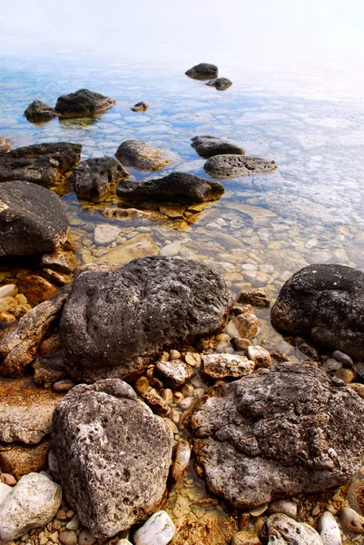 岩清水的乔治亚湾在布鲁斯半岛加拿大安大略省 — 图库照片