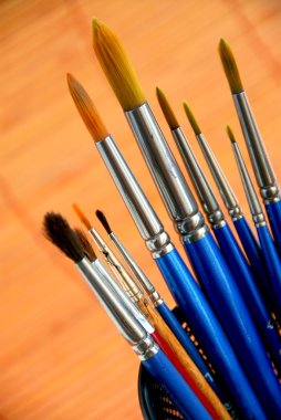 Paintbrushes holder clipart