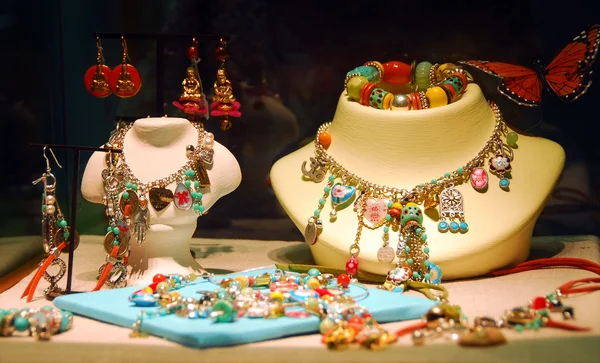 Fashion Jewelry Displayed Jewelry Store Window — Stock Photo, Image