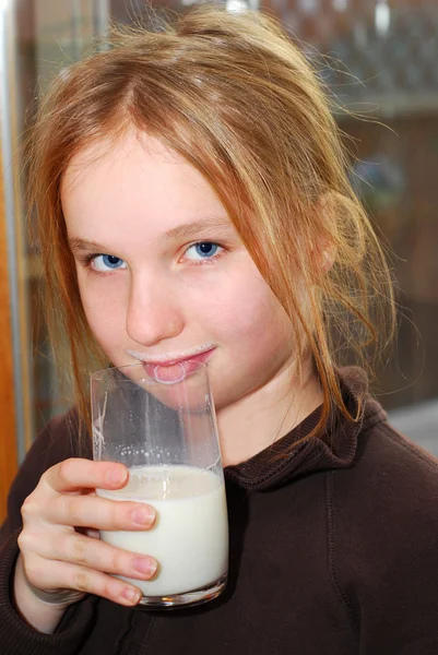 Young Girl Holding Glass Milk Morning — Stock Photo, Image