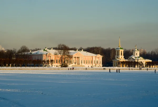 Kuskovo landgoed in de winter — Stockfoto