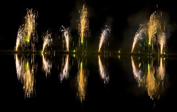 Fogos de artifício — Fotografia de Stock