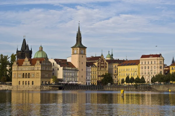 Praga e a Vltava — Fotografia de Stock