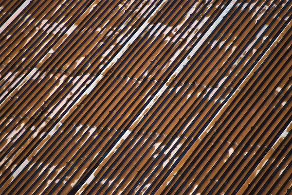Гофрированное оцинкованное железо — стоковое фото