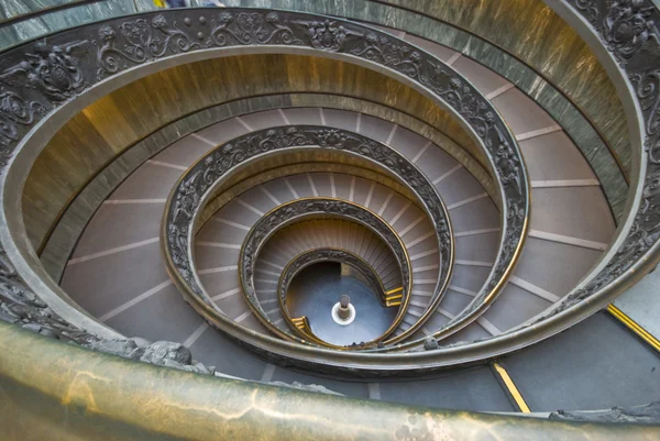 在梵蒂冈的楼梯 — 图库照片
