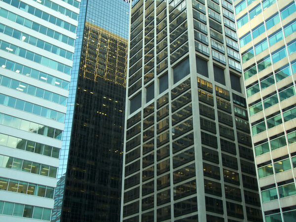 Skyscrapers with lots of offices in Philadelphia