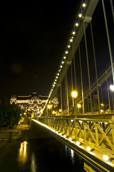 链子桥 — 图库照片