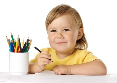 boya kalemi ile mutlu bir çocuk çizmek