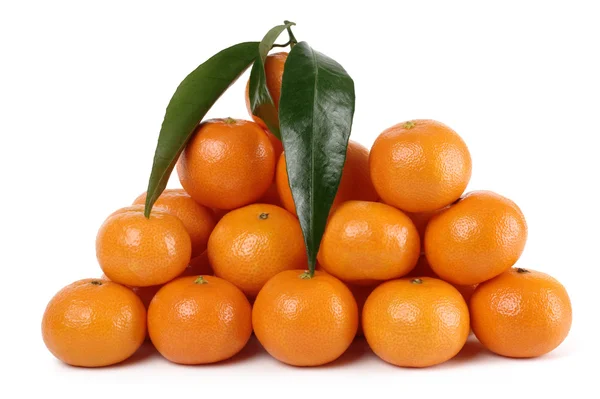 Hoop rijp mandarijnen — Stockfoto