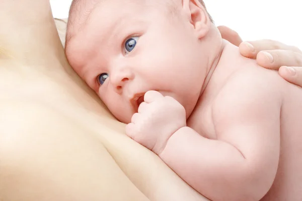 Novorozence v rukou matky — Stock fotografie