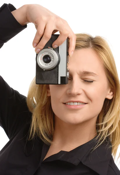 Vrouw die een schot met fotocamera — Stockfoto